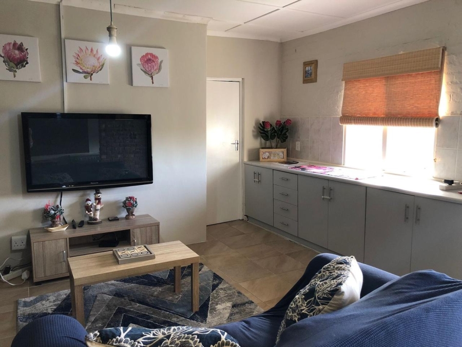 To Let 2 Bedroom Property for Rent in Bettys Bay Western Cape